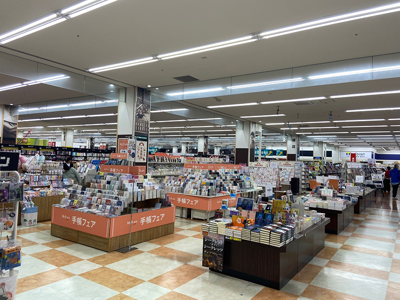 フタバ図書TSUTAYA アルティ アルパーク北棟店店舗画像